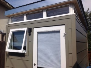 Marianne needed a small eave so that her Modern-Shed art studio would fit in her side yard.